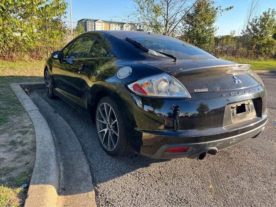 2010 Mitsubishi Eclipse 4th Gen - Image 4 of 4