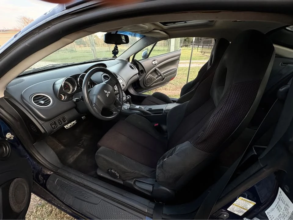 2010 Mitsubishi Eclipse 4th Gen - Image 6 of 8