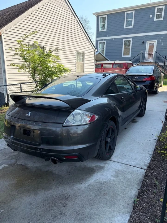 2010 Mitsubishi Eclipse 4th Gen - Image 5 of 10