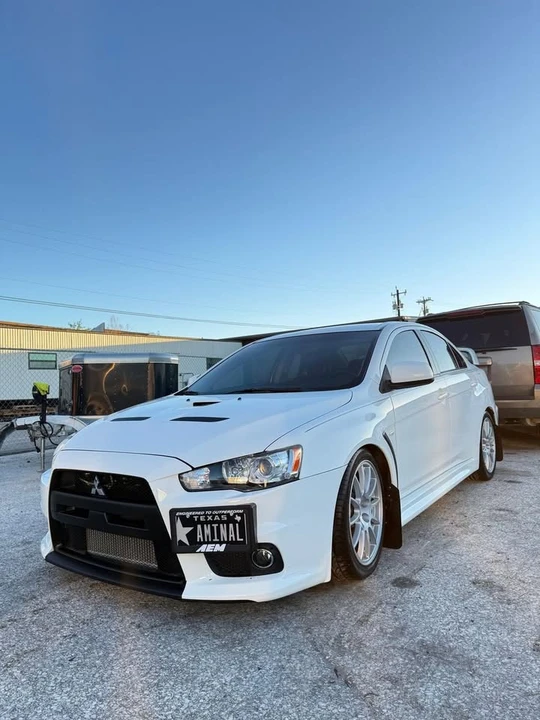 2010 Mitsubishi Lancer Evolution X 9th Gen - Image 3 of 19