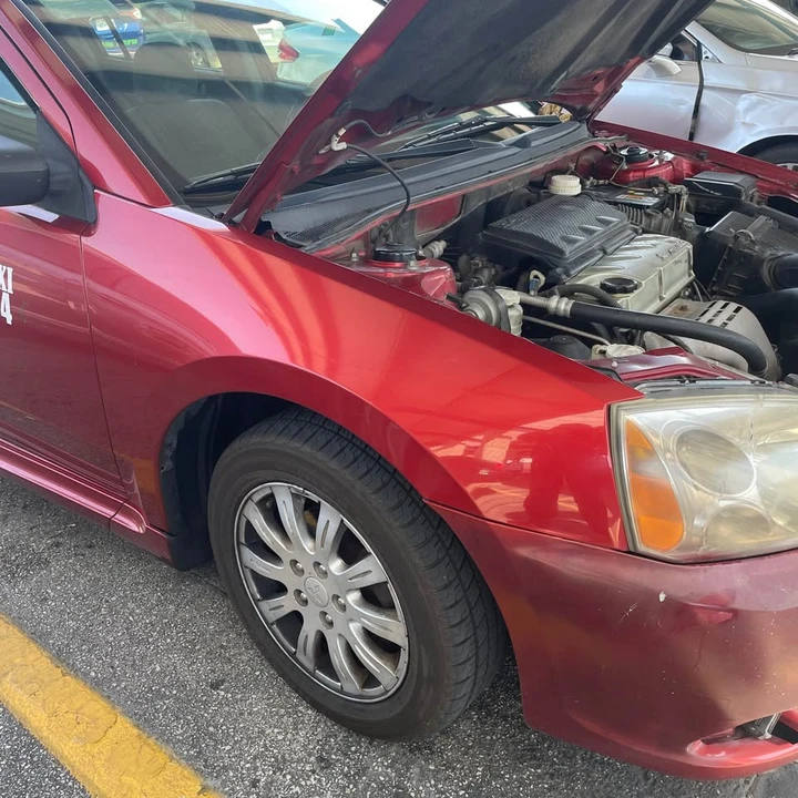 2010 Mitsubishi Galant 9th Gen - Image 9 of 12