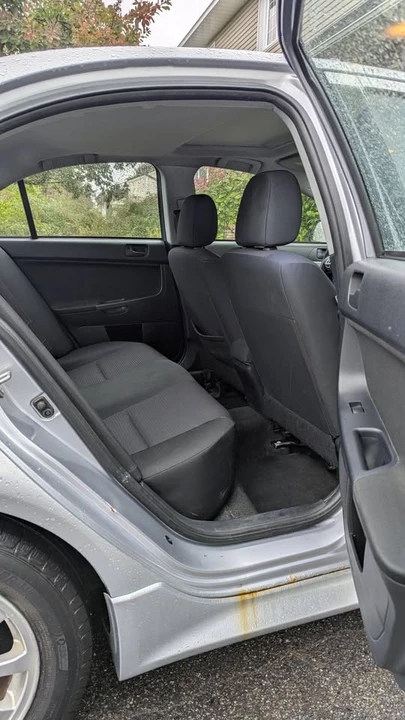 2010 Mitsubishi Lancer 8th Gen - Image 6 of 8