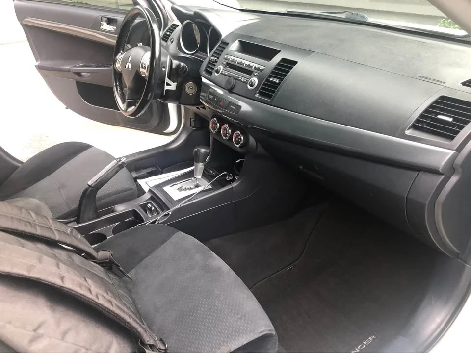 2010 Mitsubishi Lancer 8th Gen - Image 8 of 9