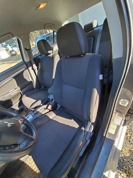 2010 Mitsubishi Lancer 9th Gen - Image 8 of 12