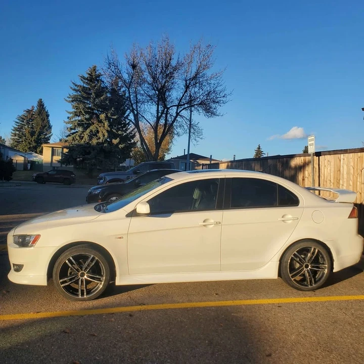 2010 Mitsubishi Lancer 8th Gen - Image 3 of 8