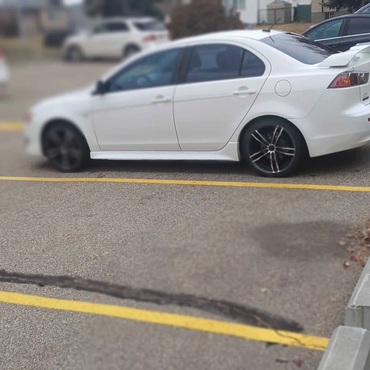 2010 Mitsubishi Lancer 8th Gen - Image 7 of 13