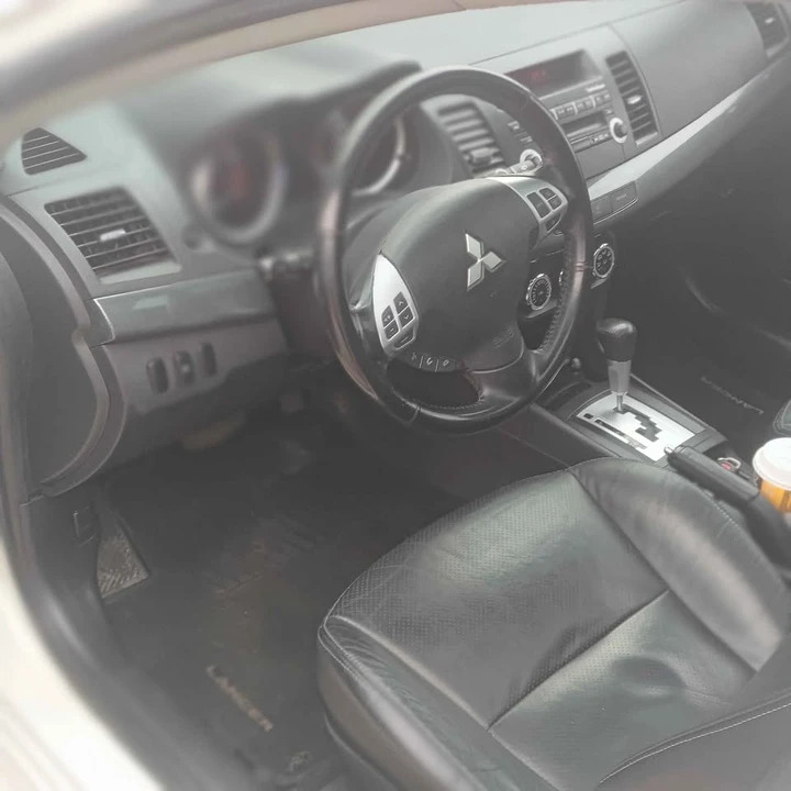 2010 Mitsubishi Lancer 8th Gen - Image 11 of 13