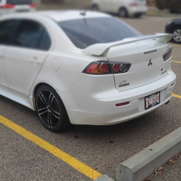 2010 Mitsubishi Lancer 8th Gen - Image 8 of 13