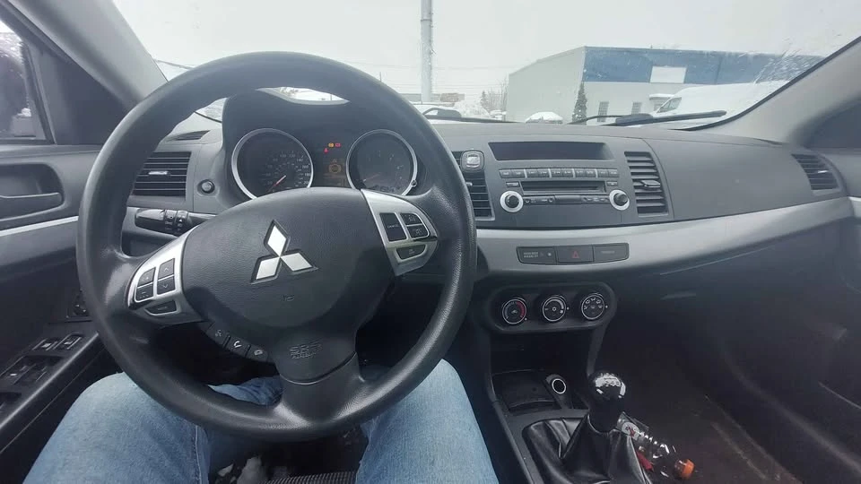 2010 Mitsubishi Lancer 8th Gen - Image 9 of 11
