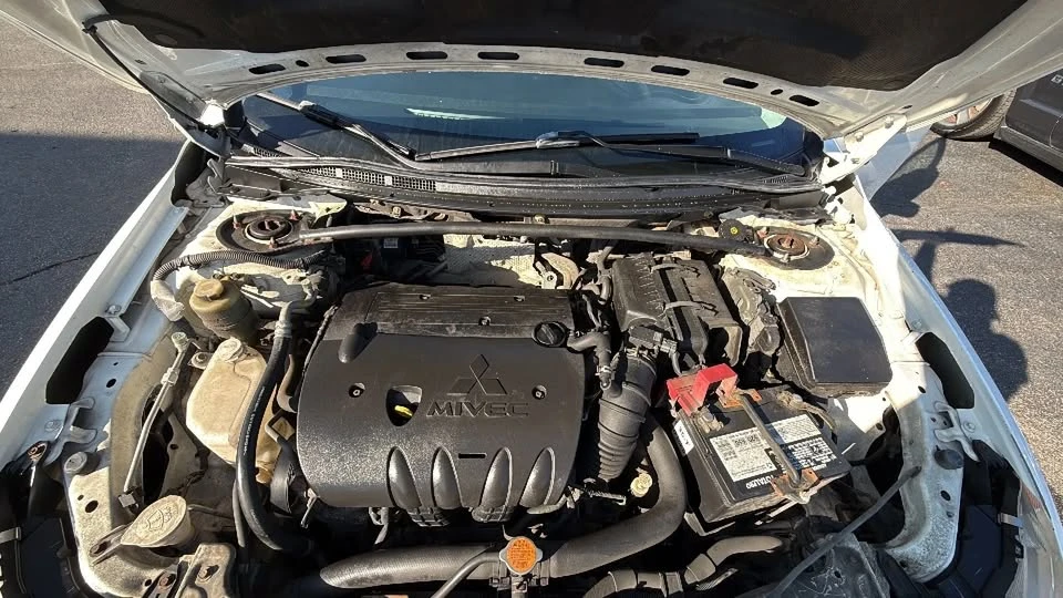 2010 Mitsubishi Lancer - Image 18 of 19