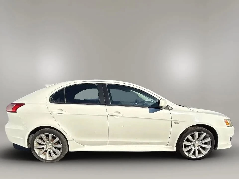2010 Mitsubishi Lancer - Image 6 of 19