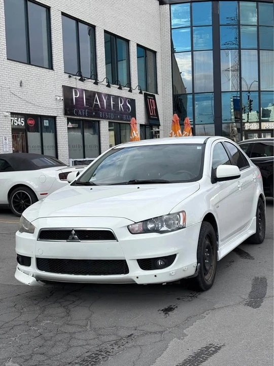 2010 Mitsubishi Lancer - Image 6 of 11