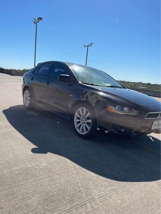 2010 Mitsubishi Lancer 8th Gen - Image 4 of 15
