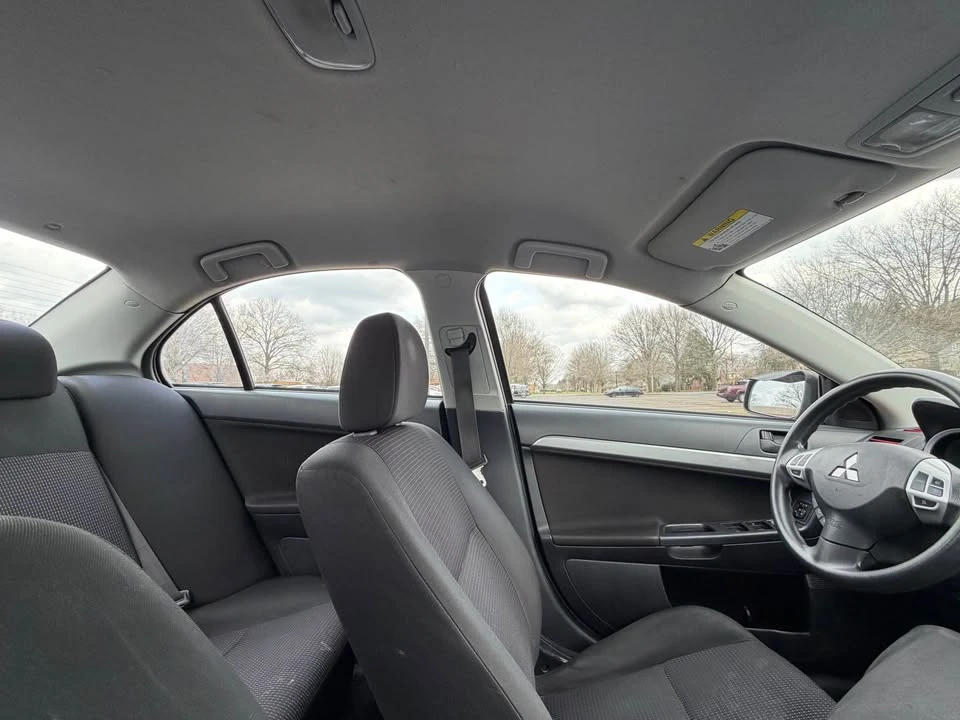2010 Mitsubishi Lancer 9th Gen - Image 8 of 12