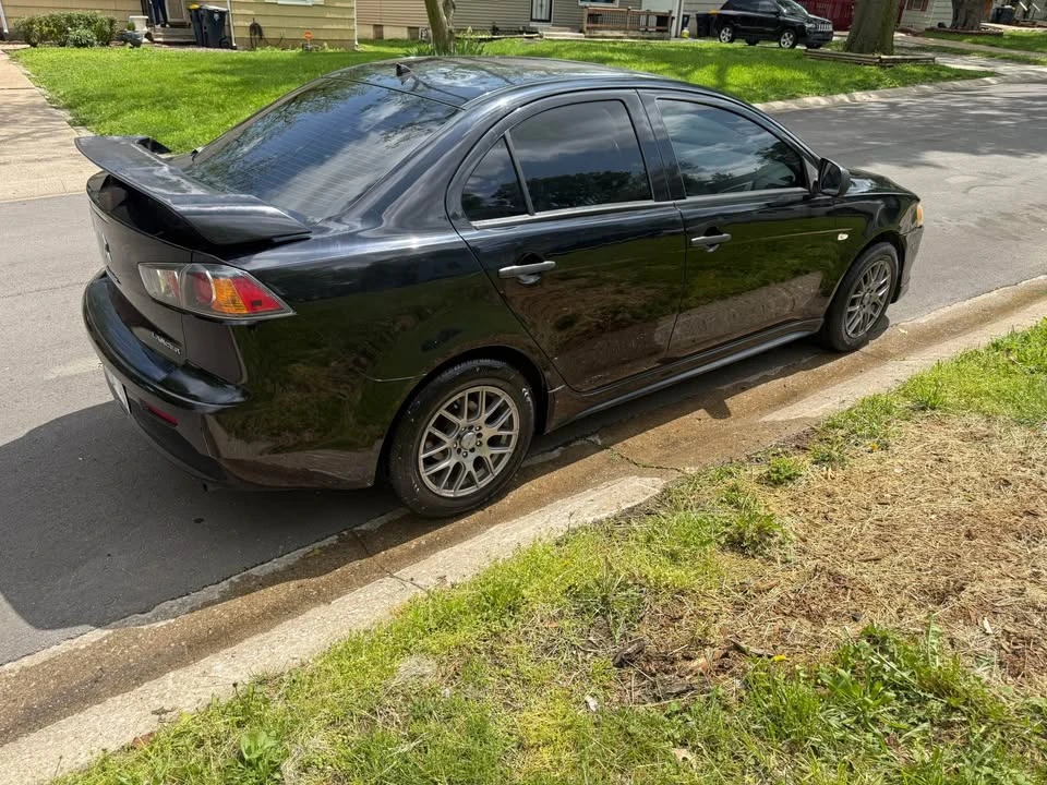 2010 Mitsubishi Lancer 9th Gen - Image 7 of 10