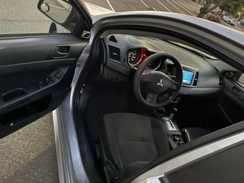 2010 Mitsubishi Lancer 8th Gen - Image 6 of 10