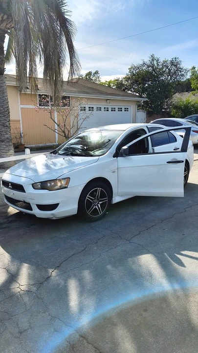 2010 Mitsubishi Lancer 8th Gen - Image 6 of 11