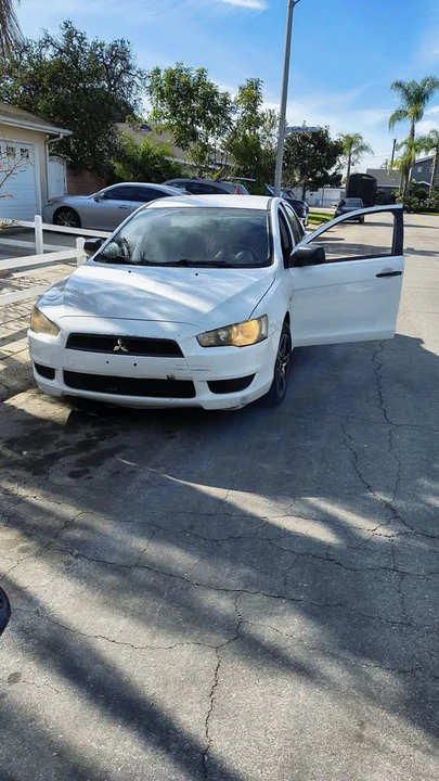 2010 Mitsubishi Lancer 8th Gen - Image 2 of 11