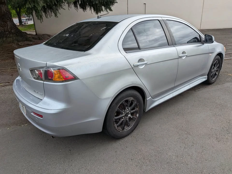 2010 Mitsubishi Lancer 9th Gen - Image 3 of 8