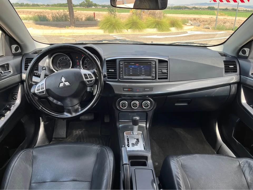 2010 Mitsubishi Lancer 8th Gen - Image 6 of 9