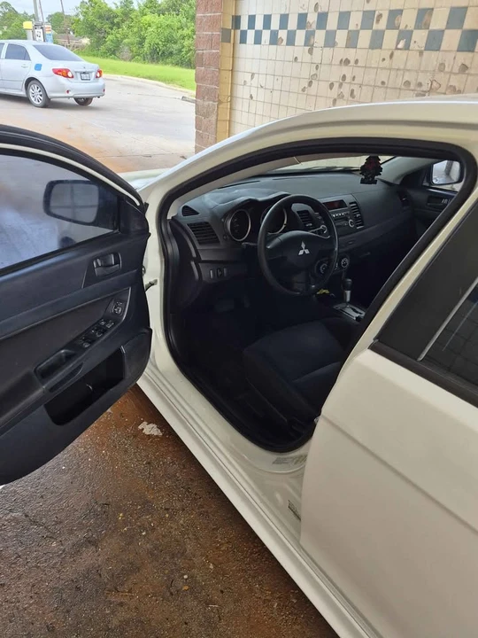 2010 Mitsubishi Lancer 9th Gen - Image 5 of 10