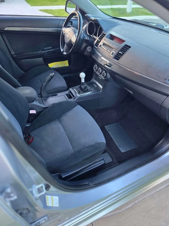 2010 Mitsubishi Lancer 8th Gen - Image 8 of 13