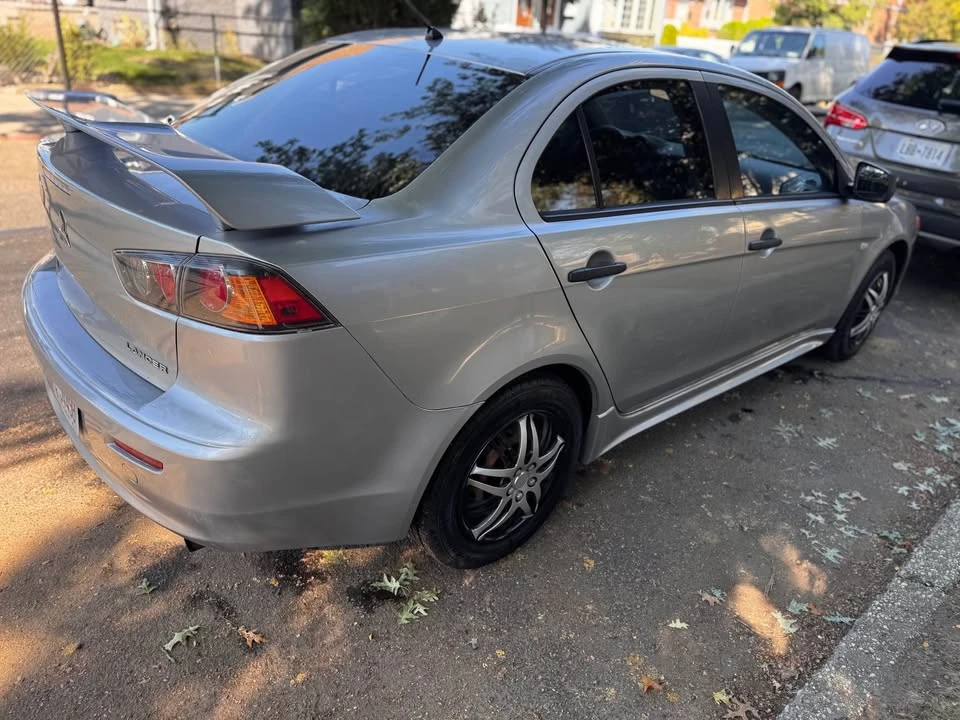 2010 Mitsubishi Lancer 8th Gen - Image 3 of 10