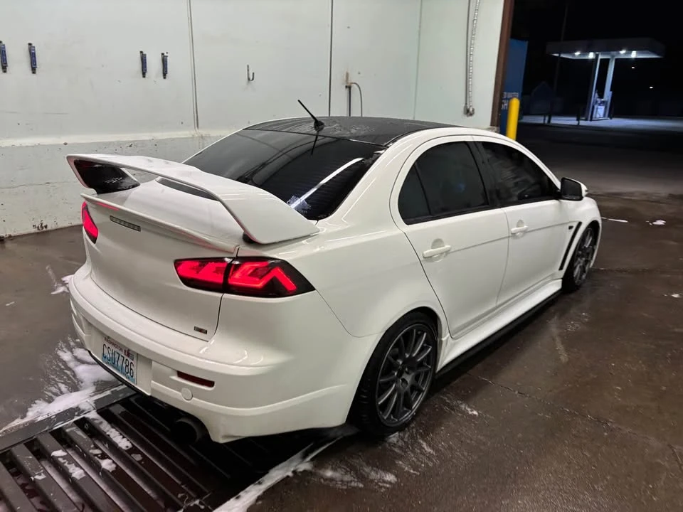 2010 Mitsubishi Lancer Evolution X 9th Gen - Image 6 of 9