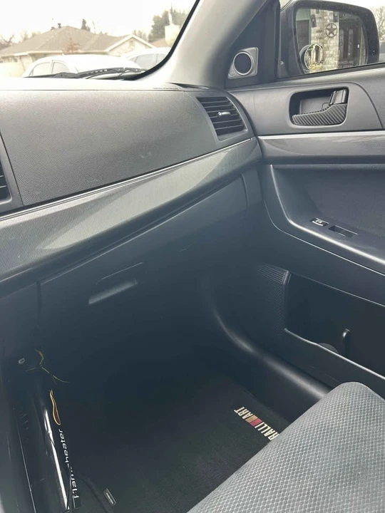 2010 Mitsubishi Lancer 9th Gen - Image 7 of 10
