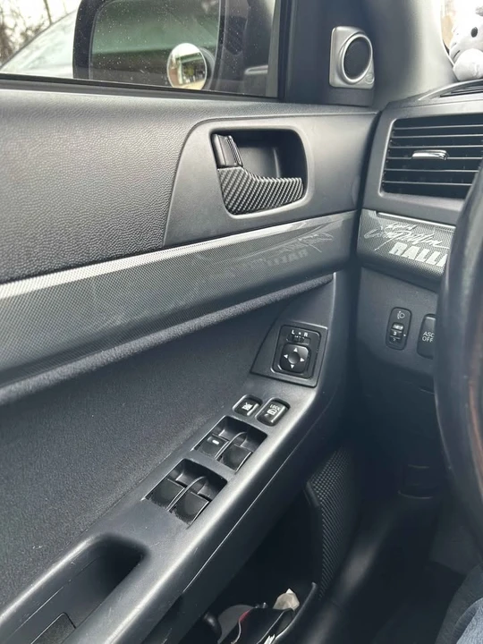 2010 Mitsubishi Lancer 9th Gen - Image 6 of 10