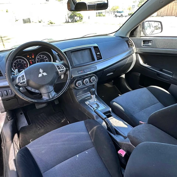 2010 Mitsubishi Lancer 8th Gen - Image 8 of 11