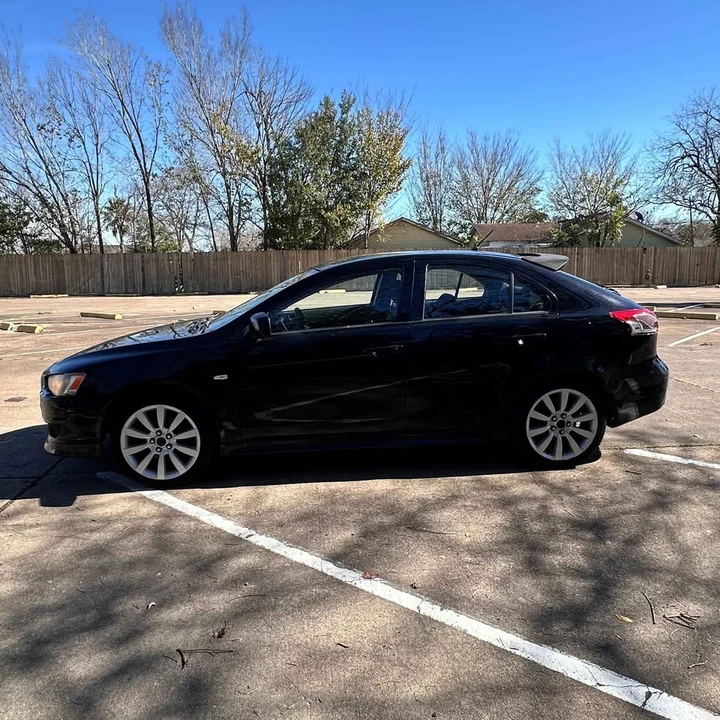 2010 Mitsubishi Lancer 8th Gen - Image 4 of 11