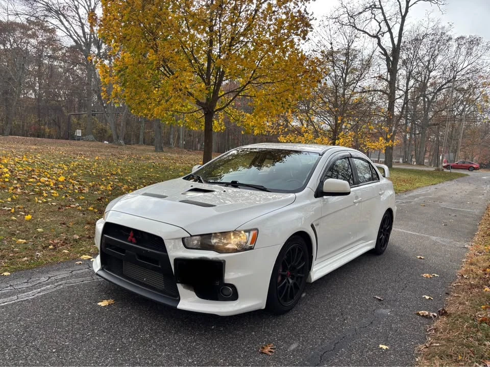 2010 Mitsubishi Lancer Evolution X 9th Gen - Image 2 of 10