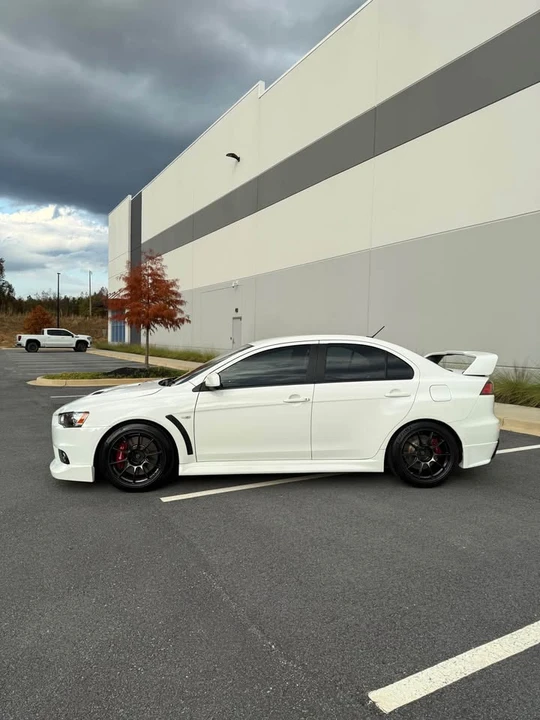 2010 Mitsubishi Lancer Evolution X 9th Gen - Image 2 of 13