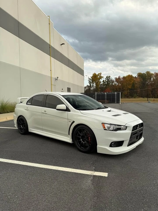 2010 Mitsubishi Lancer Evolution X 9th Gen - Image 7 of 13