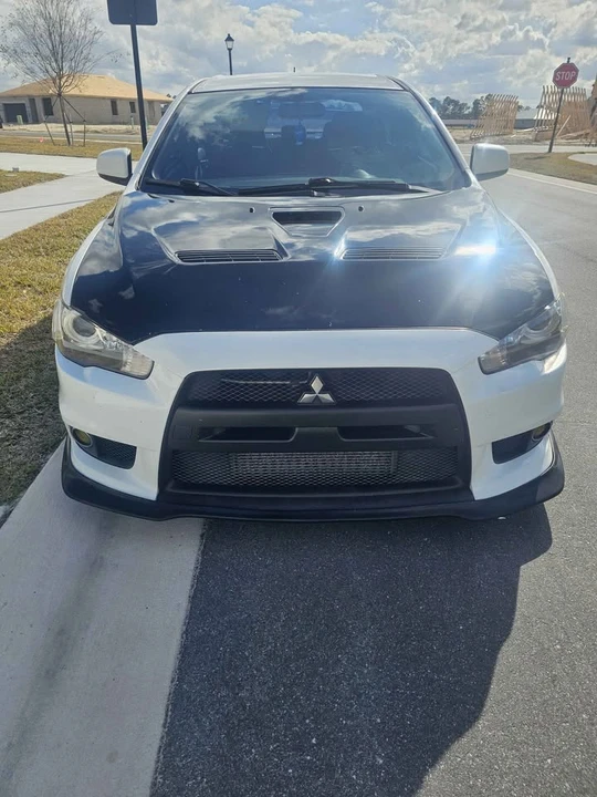 2010 Mitsubishi Lancer Evolution X 9th Gen - Image 2 of 7