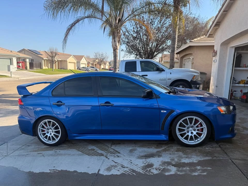 2010 Mitsubishi Lancer Evolution X 9th Gen - Image 2 of 10