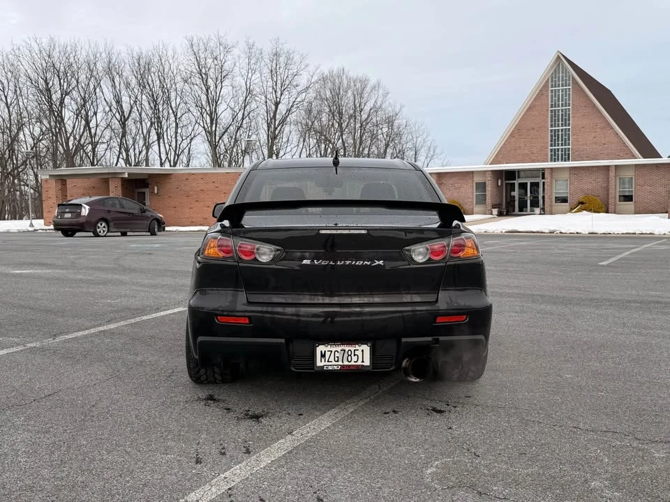 2010 Mitsubishi Lancer Evolution X 9th Gen - Image 4 of 11