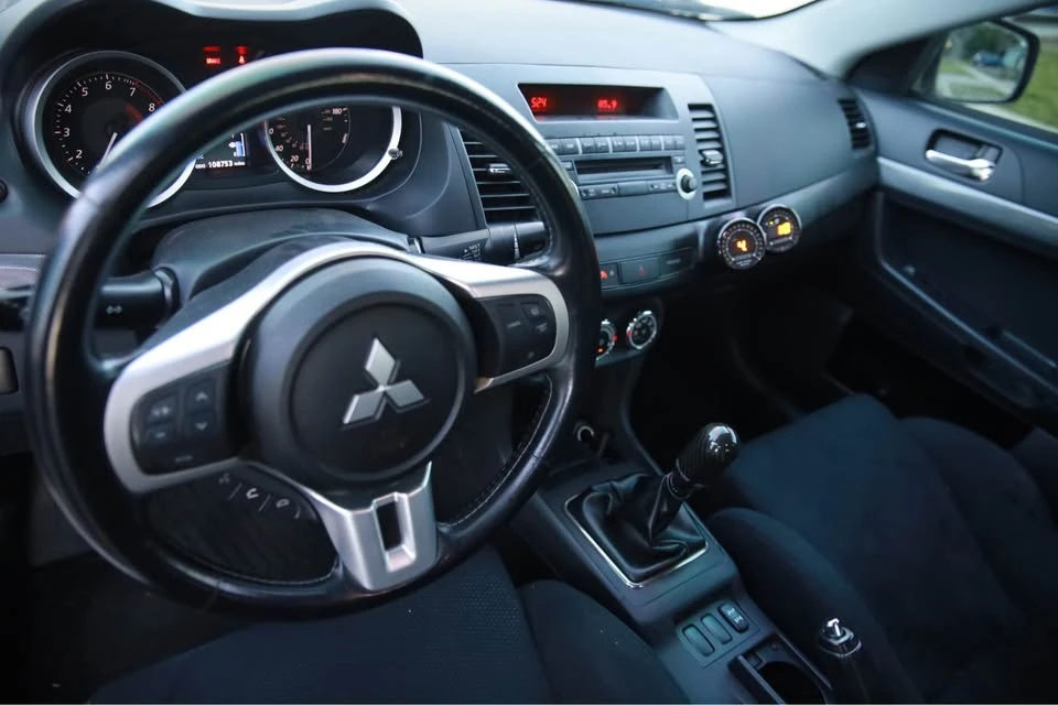 2010 Mitsubishi Lancer Evolution X 9th Gen - Image 15 of 19