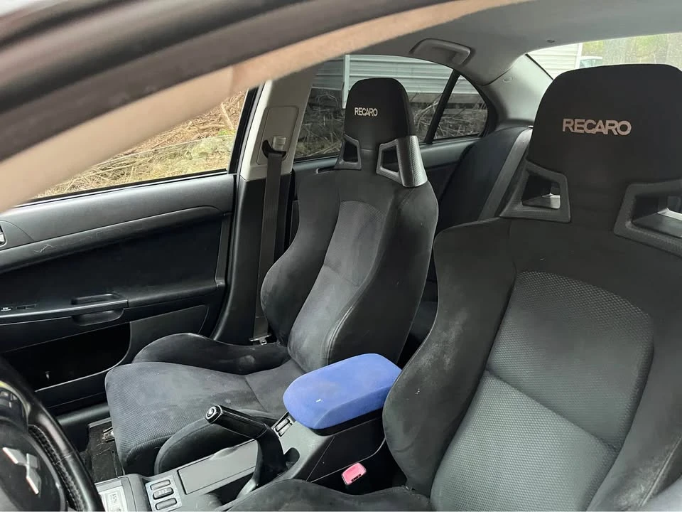 2010 Mitsubishi Lancer Evolution X 9th Gen - Image 9 of 12