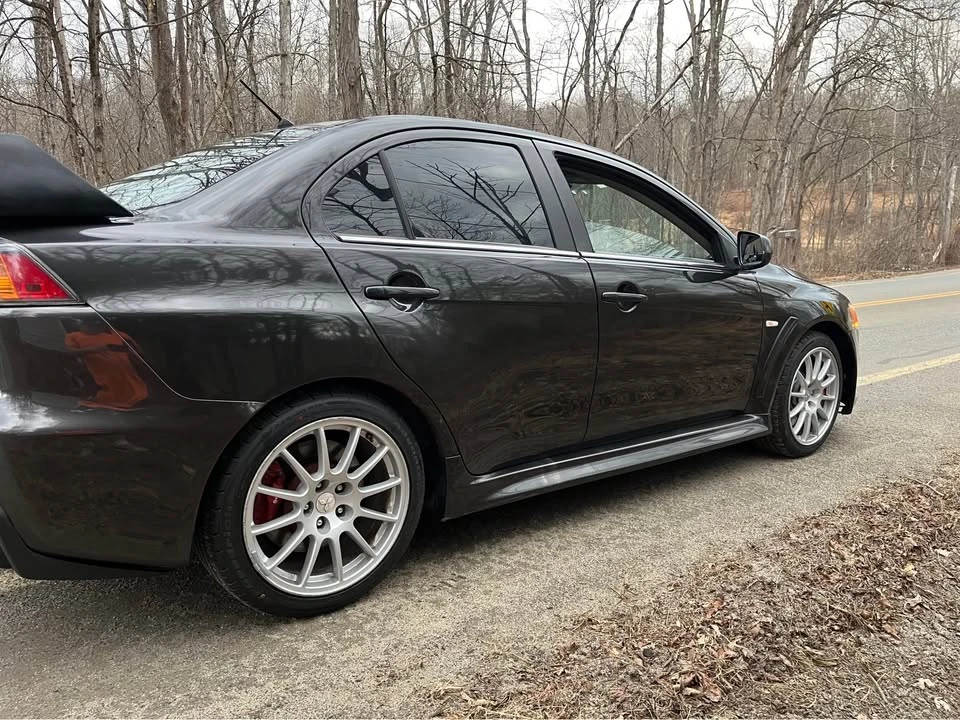 2010 Mitsubishi Lancer Evolution X 9th Gen - Image 7 of 12