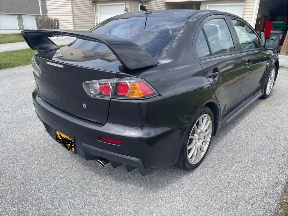 2010 Mitsubishi Lancer Evolution X 9th Gen - Image 9 of 20