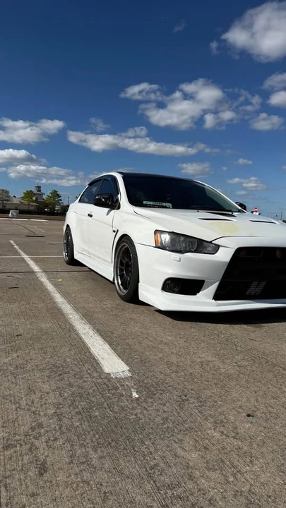 2010 Mitsubishi Lancer Evolution X 9th Gen - Image 2 of 15