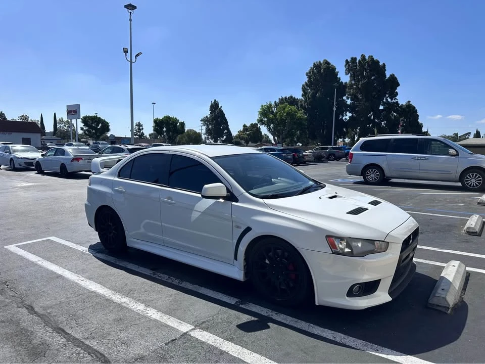 2010 Mitsubishi Lancer Evolution X 9th Gen - Image 3 of 18