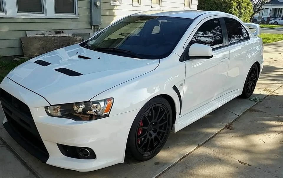 2010 Mitsubishi Lancer Evolution X 9th Gen - Image 16 of 18