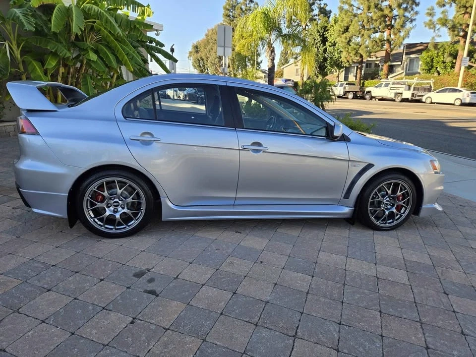 2010 Mitsubishi Lancer Evolution X 9th Gen - Image 7 of 16