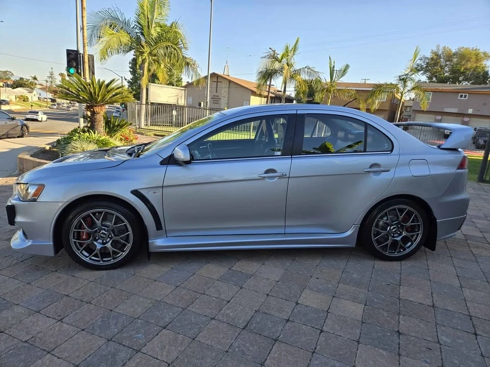 2010 Mitsubishi Lancer Evolution X 9th Gen - Image 8 of 16