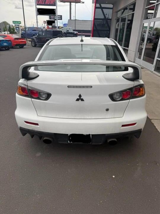 2010 Mitsubishi Lancer Evolution X 9th Gen - Image 4 of 11