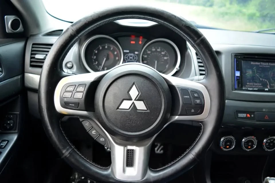 2010 Mitsubishi Lancer Evolution X 9th Gen - Image 18 of 20