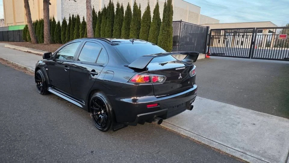 2010 Mitsubishi Lancer Evolution X 9th Gen - Image 7 of 13
